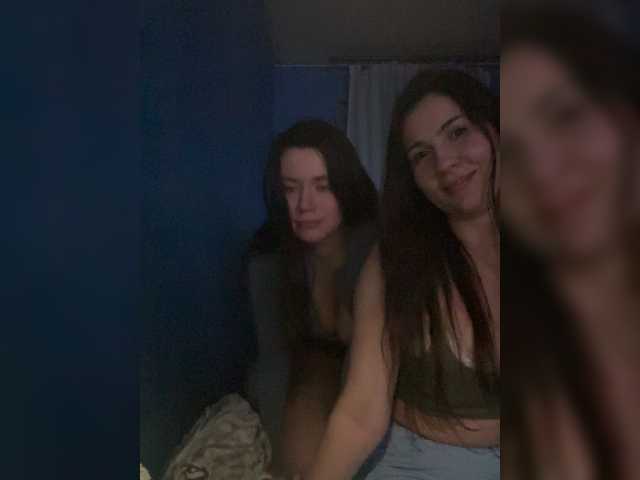 KrissMilss21001 KrissMilss21001