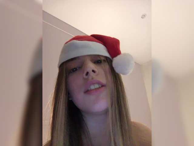 Entrez le videochat erotique avec le
modèle murmishka murmishka