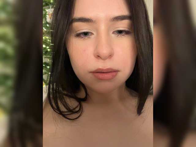 Vai a chattare su Kssksen Kssksen