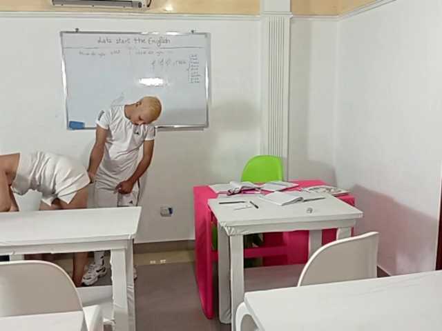 Accedi alla chat con il nickname B612a B612a