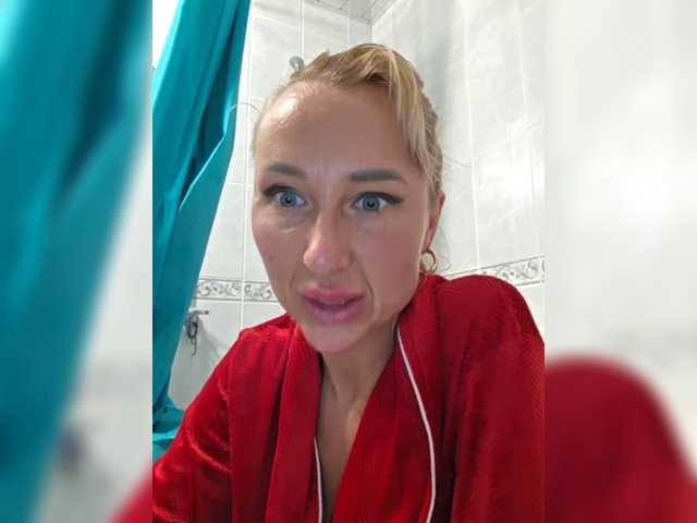 Vai a chattare su ARotikA ARotikA