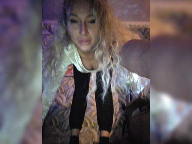 Vai a chattare su ARotikA ARotikA