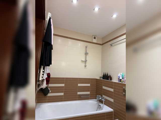 Gratis Live Sexcam mit Ketrin-V Ketrin-V