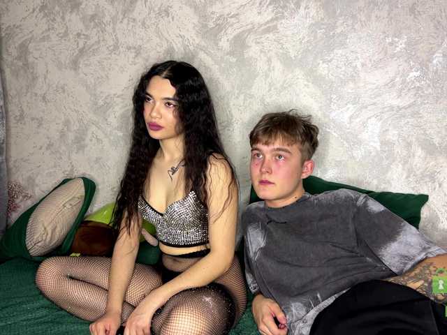 Vai a chattare su CoupleOnFire CoupleOnFire