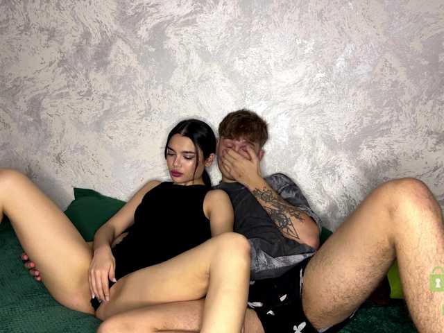 Entra en el chat con el modelo CoupleOnFire CoupleOnFire