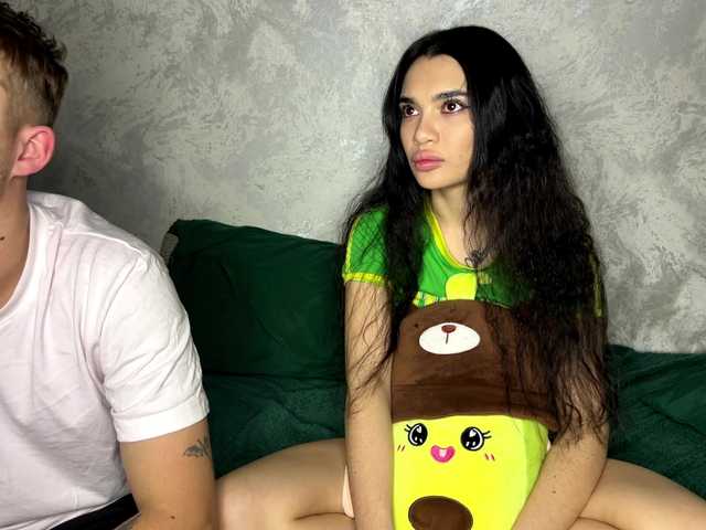 Accedi alla chat con il nickname CoupleOnFire CoupleOnFire