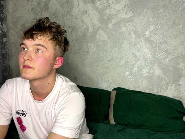 go to chat with CoupleOnFire