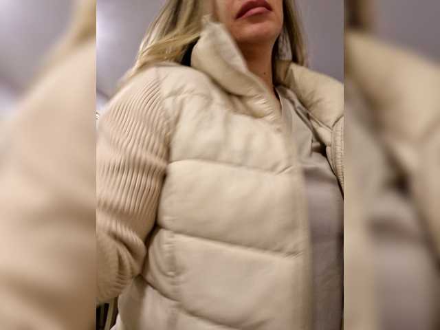 Accedi alla chat con il nickname FERNANDA16 FERNANDA16