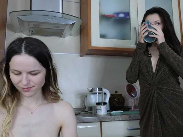 Gratis Live Sexcam mit Nastyundi Nastyundi