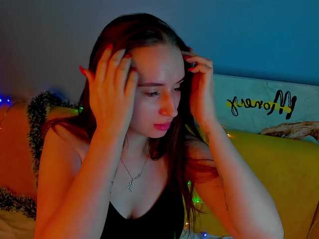 Vai a chattare su KiraSweet KiraSweet