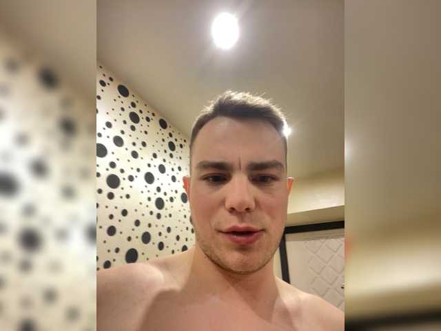 Entrez le videochat erotique avec le
modèle sugargirl777 sugargirl777