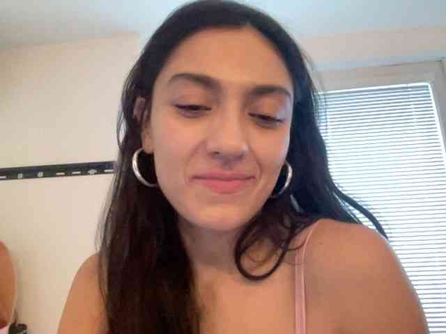 Selena23