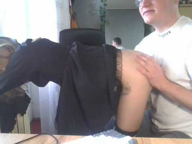 Vai a chattare su Zero-One Zero-One