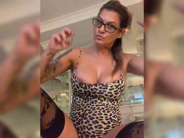 KlarisaLeone