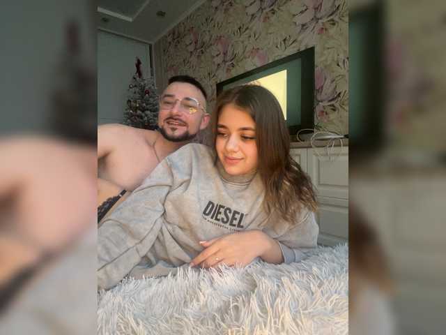 Entrez le videochat erotique avec le
modèle DS888 DS888