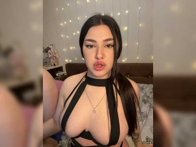 Vai a chattare su KamilaTony KamilaTony