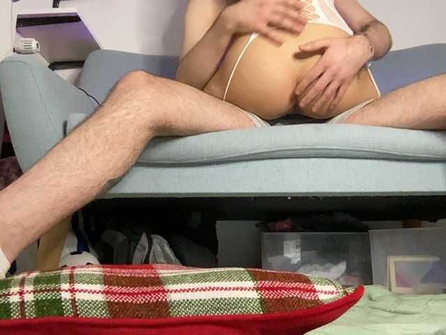 Vai a chattare su MyshkaNiks MyshkaNiks