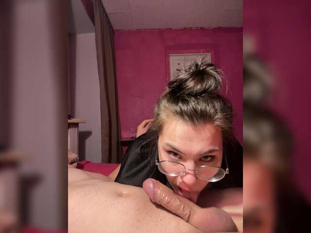 Vai a chattare su Family707 Family707