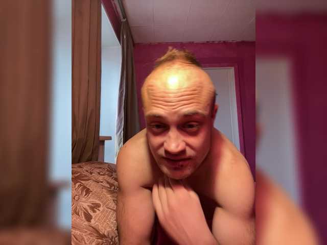 Entrez le videochat erotique avec le
modèle Family707 Family707