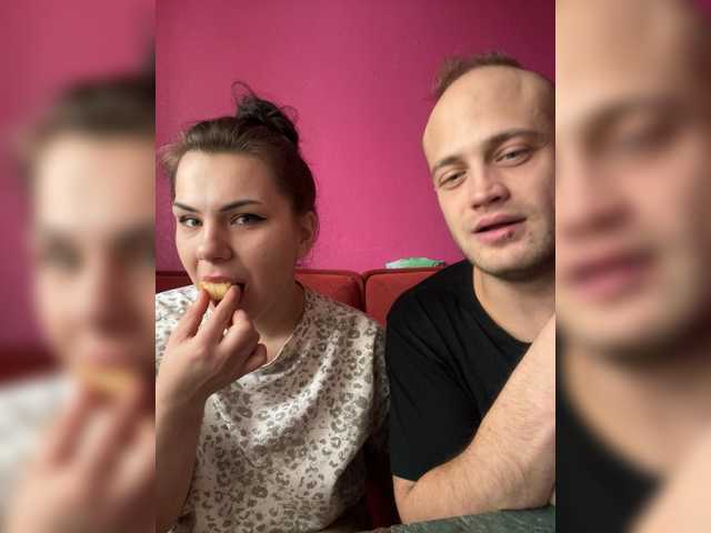 Vai a chattare su Family707 Family707