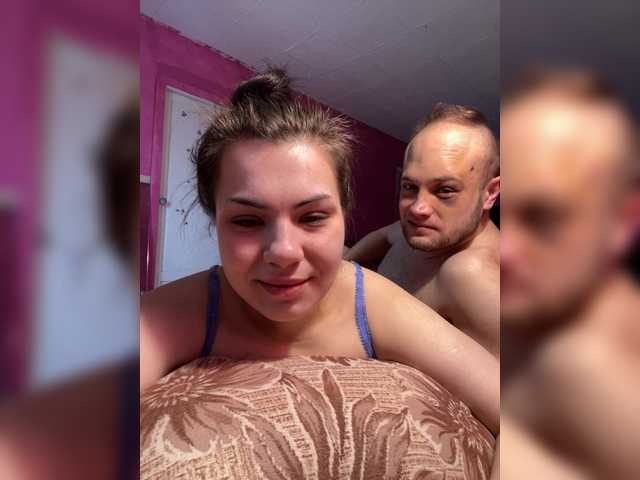 Entrez le videochat erotique avec le
modèle Family707 Family707