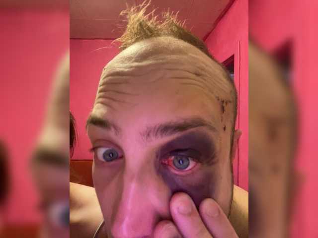 Vai a chattare su Family707 Family707