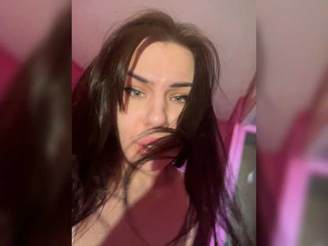 Vai a chattare su Family707 Family707