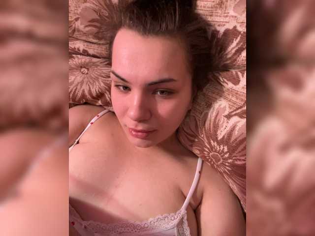 Entra en el chat con el modelo Family707 Family707