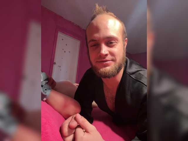 Vai a chattare su Family707 Family707