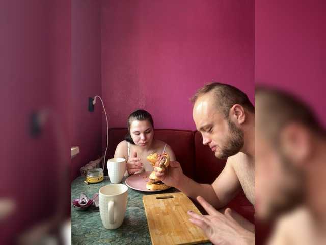 Vai a chattare su Family707 Family707