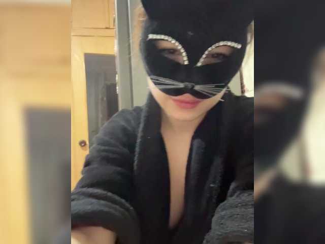 Entrez le videochat erotique avec le
modèle MilenaNyx1 MilenaNyx1