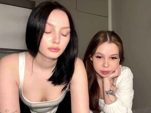 Vai a chattare su PinkClouds PinkClouds