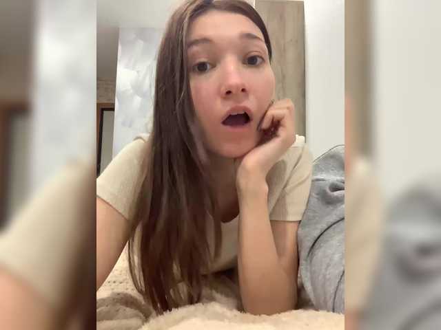 Entra en el chat con el modelo Baby-69 Baby-69