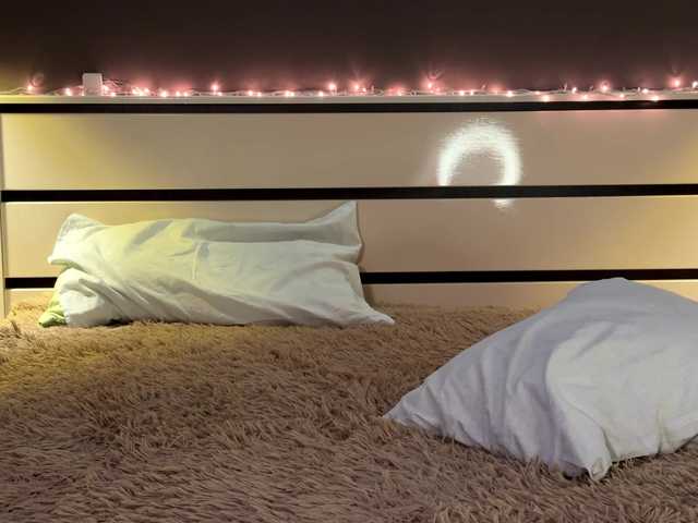 Vai a chattare su AuraXO AuraXO