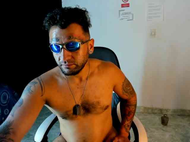 justinBigcock555