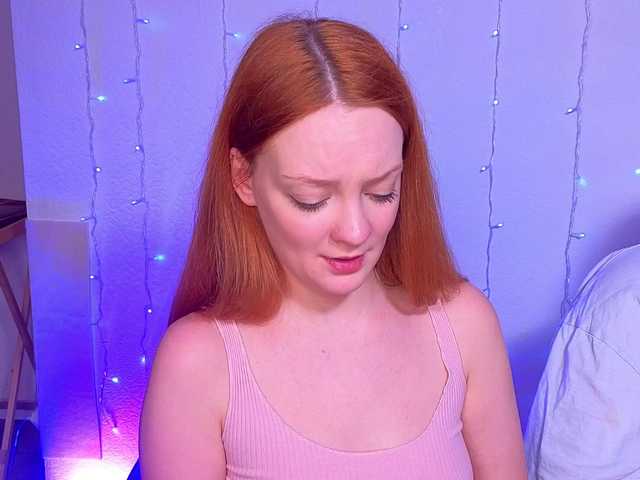 Entra en el chat con el modelo radianttwoX radianttwoX