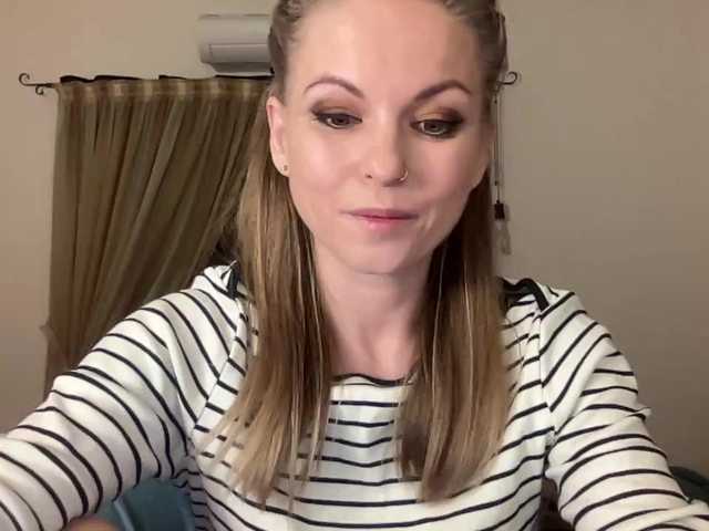 Idź na czacie LilithNewdawn LilithNewdawn