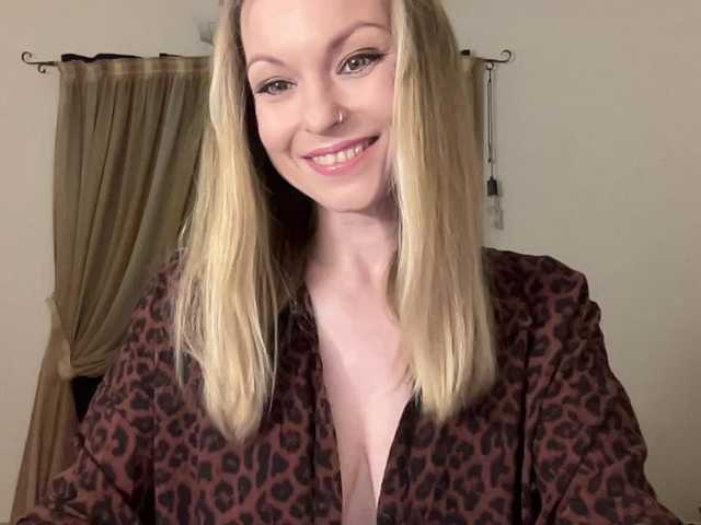 LilithNewdawn sohbetine git LilithNewdawn