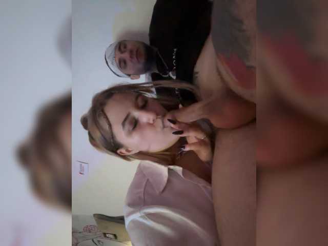 Vai a chattare su Foxirox Foxirox