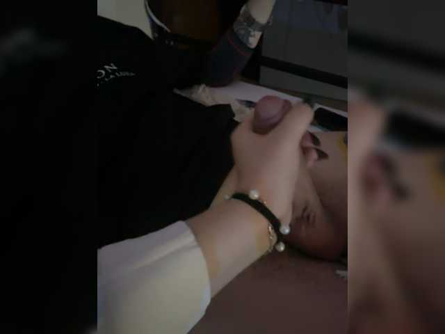 Vai a chattare su Foxirox Foxirox