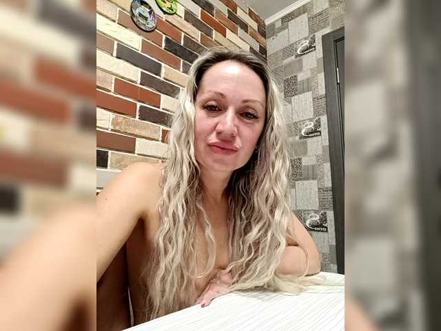 Gratis Live Sexcam mit Zaichullek Zaichullek