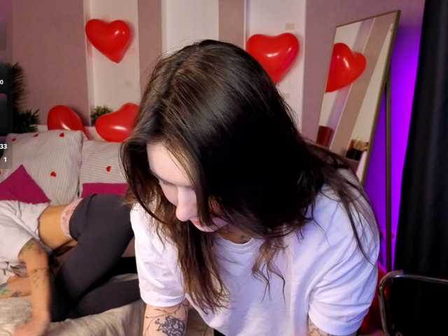 Vai a chattare su MaoandLulu MaoandLulu