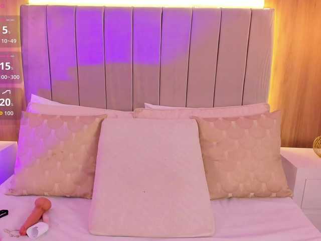 Gratis Live Sexcam mit AstraBelova AstraBelova