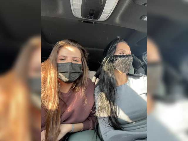 Entra en el chat con el modelo 2Bounty 2Bounty