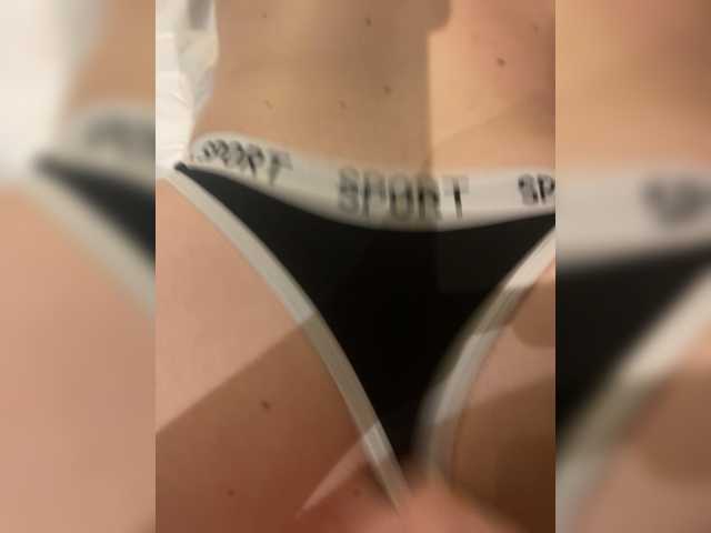 Entrez le videochat erotique avec le
modèle Mimishka72 Mimishka72