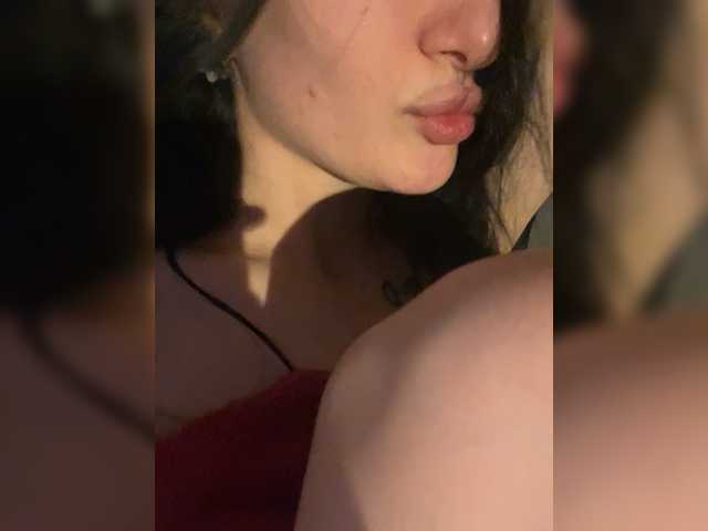 Entra en el chat con el modelo BestFriendsVanLove BestFriendsVanLove