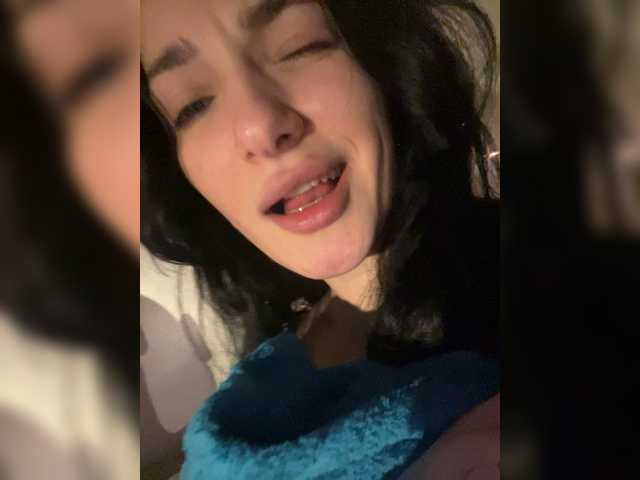 Vai a chattare su BestFriendsVanLove BestFriendsVanLove