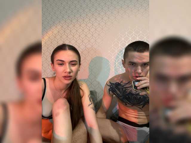 Vai a chattare su AAOneLove AAOneLove