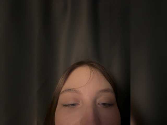 Gratis Live Sexcam mit Feezkaaaa Feezkaaaa