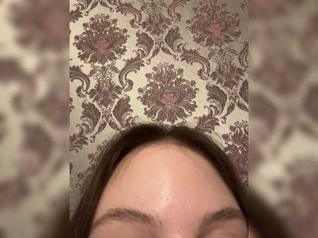 Gratis Live Sexcam mit Feezkaaaa Feezkaaaa